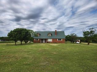 303 NW 287th St, Indiahoma, OK 73552