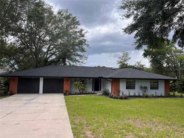 12345 Sunshine Dr, Clermont, FL 34711