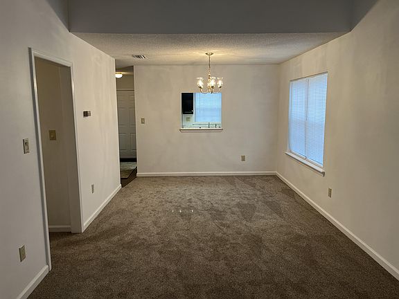 5th image of 6530 Laguna Point