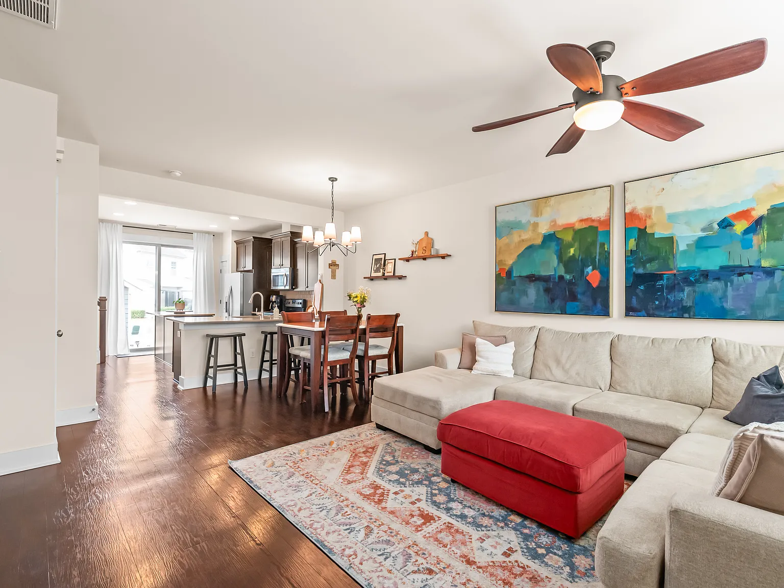 2 bed, 2.5 bath, 1467 sqft, $2,150 — Photo 3