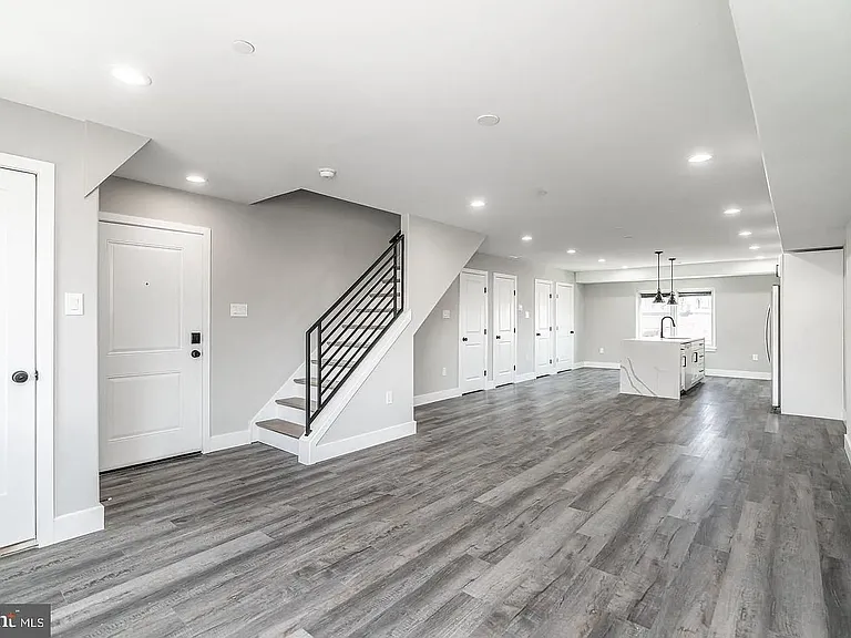1223 Leopard St #5 — Photo 4