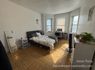 409 Huntington Ave #6B, Boston, MA 02115