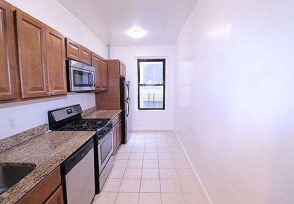 2nd image of 43-23 40th St #3KK
