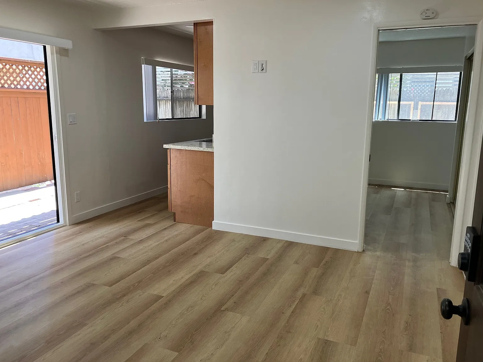 1 bed, 350 sqft, $2,900 — Photo 2