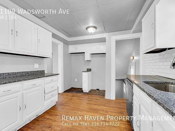 4th image of 11109 Wadsworth Ave