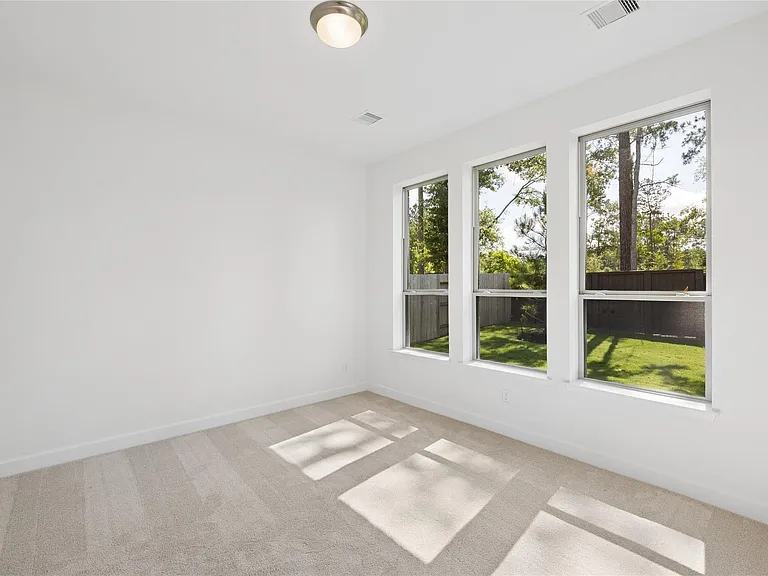 29934 Stony Forest Dr — Photo 10