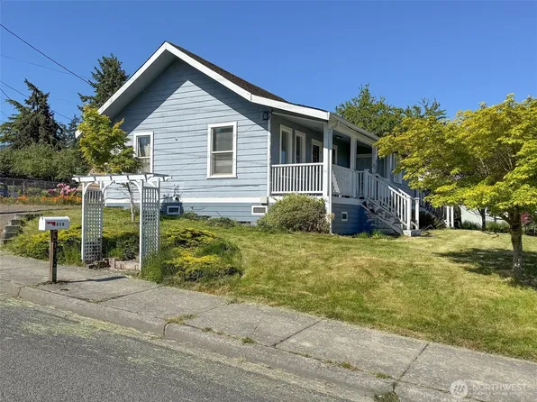 3018 S Peabody Street, Port Angeles, WA 98362