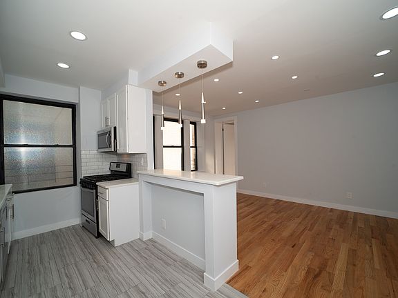 5th image of 409 W 129th St APT 56