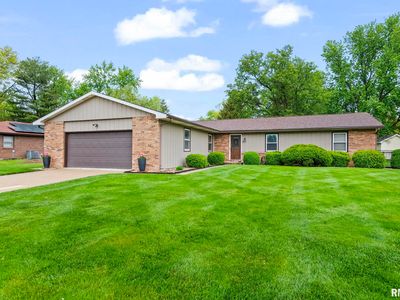 7 Ramblewood Dr, Chatham, IL, 62629