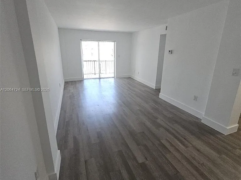 8101 Crespi Blvd #403 — Photo 8