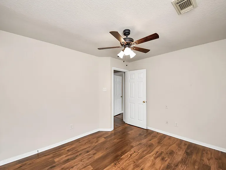 19439 Juniper Vale Cir — Photo 22