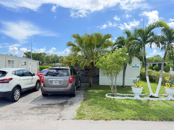 11201 SW 55th St #A10, Hollywood, FL 33025