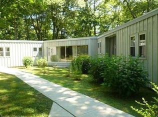 50 Vineyard Point Rd, Guilford, CT 06437