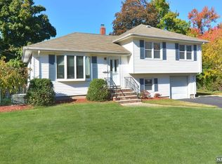 696 Cypress St, New Milford, NJ 07646