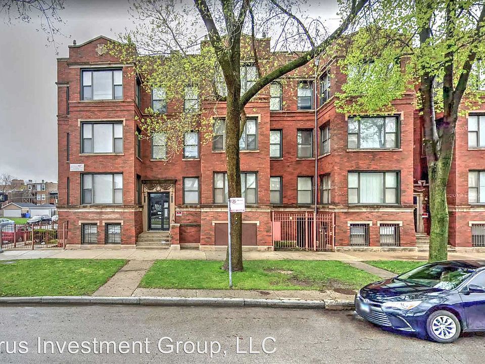 1st image of 4850-58 S Michigan Ave 70-76 E 49th #3