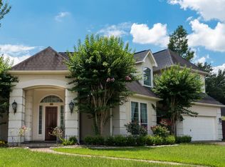 12015 Carriage Hill Dr, Houston, TX 77077