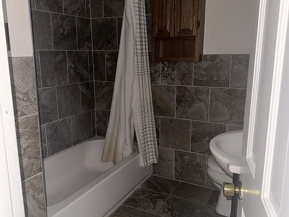 2nd image of 910 Florida Ave #1-4-1