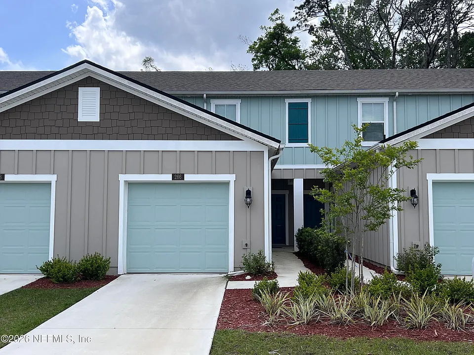 266 Aralia Ln