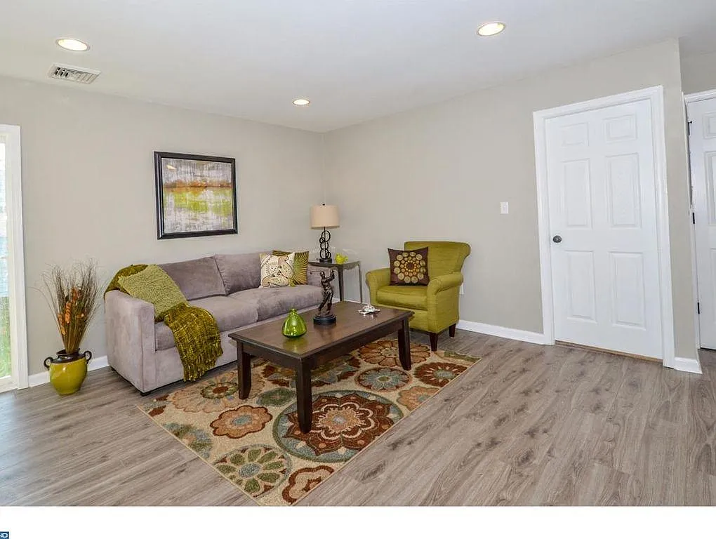 228 Blue Ridge Dr — Photo 4
