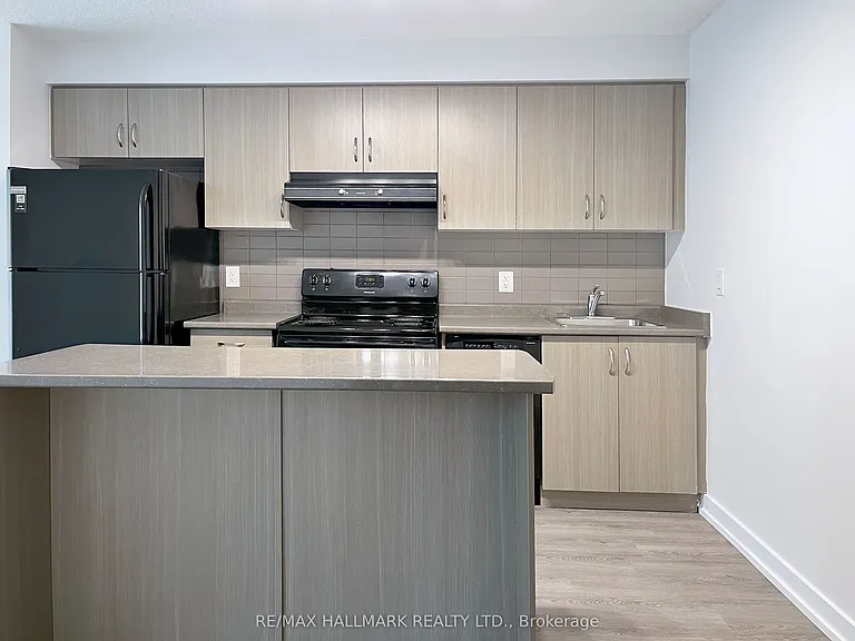 132 Berkeley St #401 — Photo 4