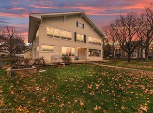 402 W Williams St, Owosso, MI 48867