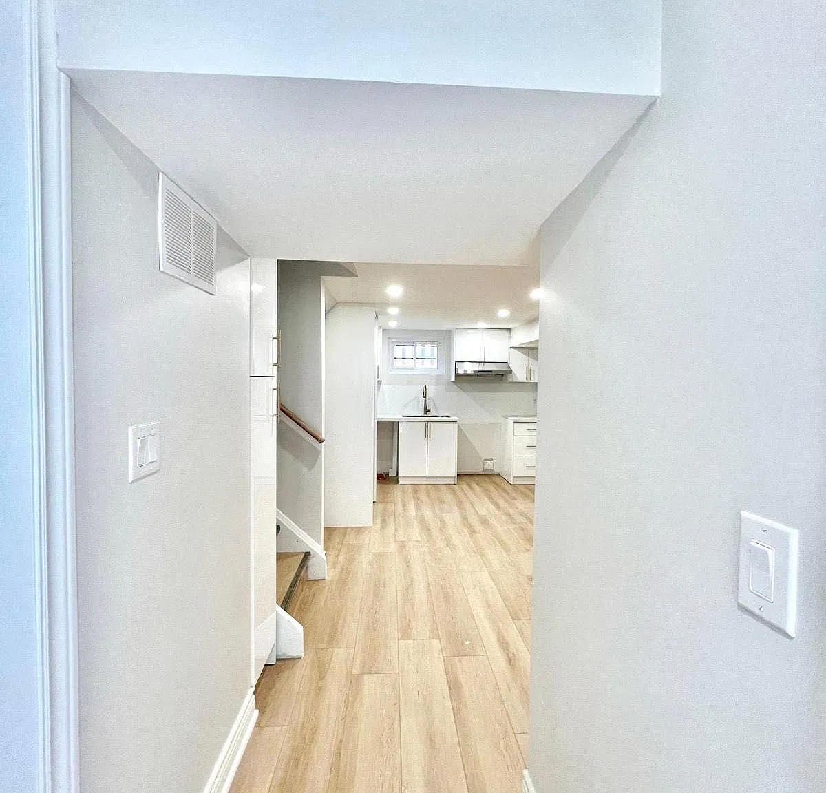 2 bed, $2,100 — Photo 2