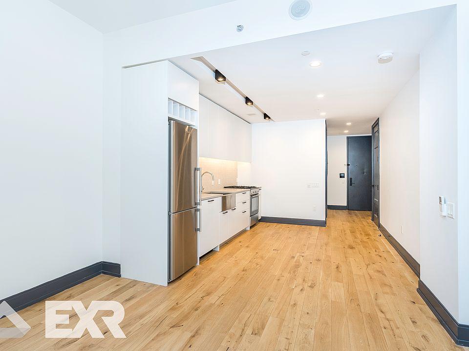 1st image of 42-22 27th St #523
