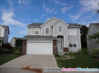 7710 Everest Ln N, Maple Grove, MN 55311