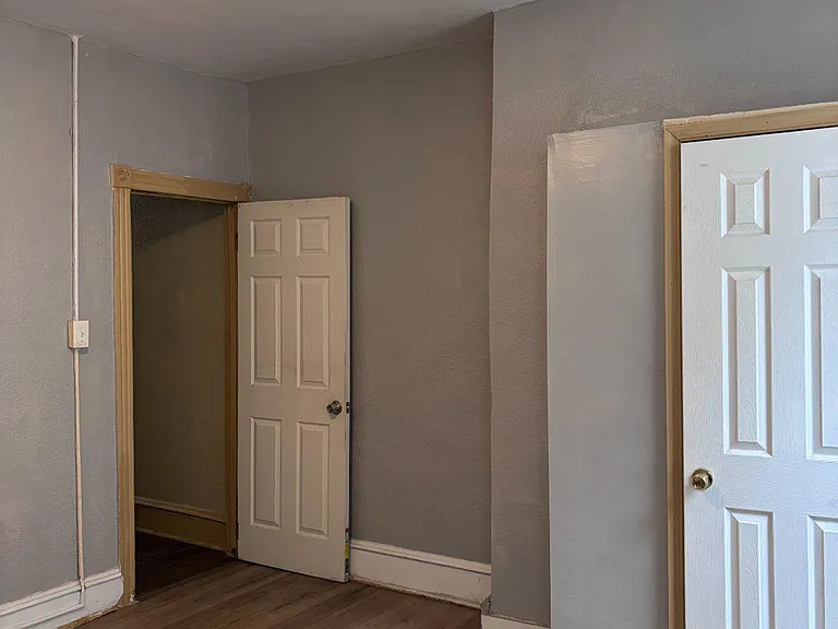 6829 Woodland Ave — Photo 11