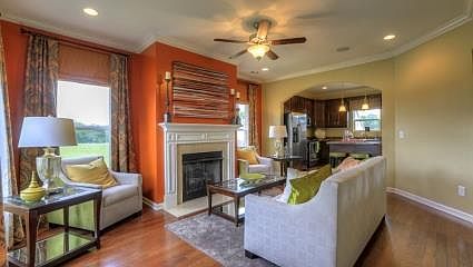 2nd image of 228 Jocelyn Dr #29