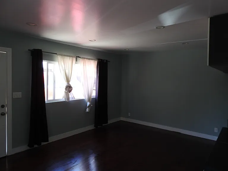 17418 President Dr — Photo 5
