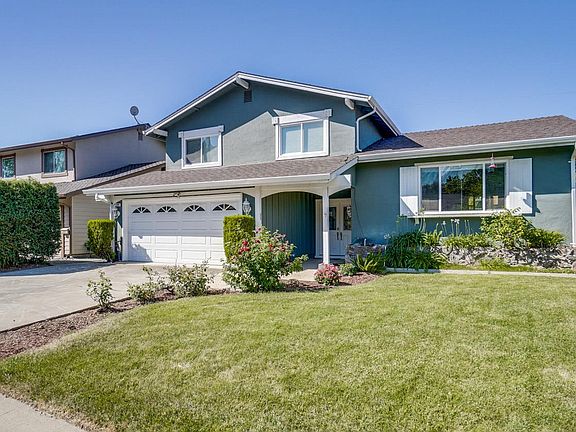 2nd image of 1084 Fleetwood Dr