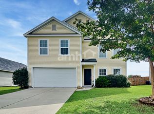 401 Lakewind Dr, Moncks Corner, SC 29461