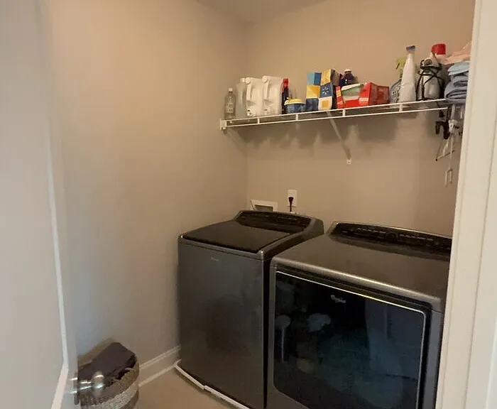 302 Pond Hill Ct — Photo 25