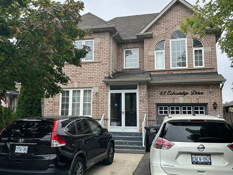 48 Echoridge Dr E — Photo 1