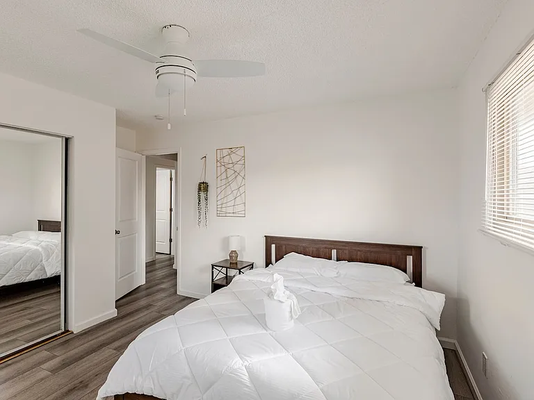 6129 Wolff St — Photo 17