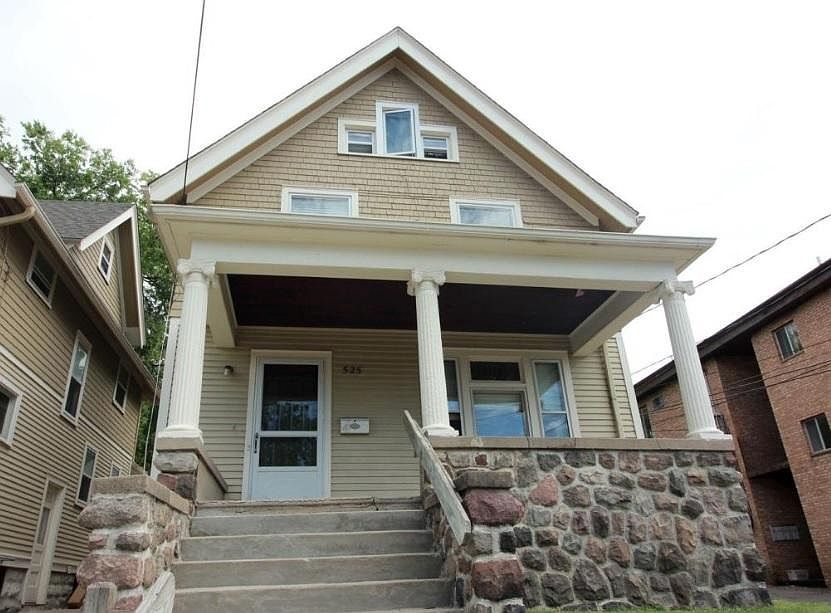 1st image of 525 S 4th Ave