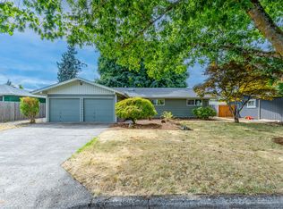 1328 Roundup Dr, Eugene, OR 97401