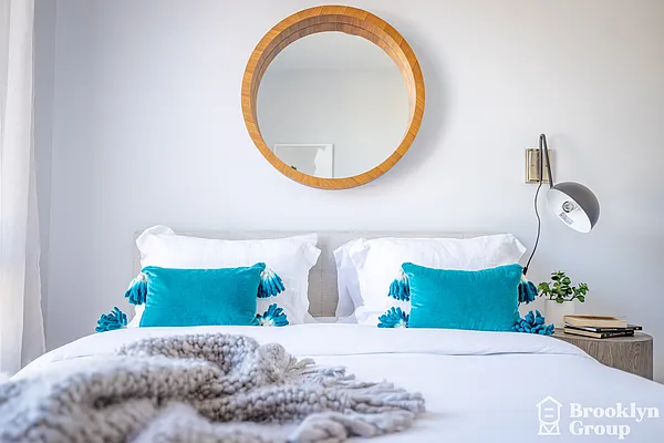 Rented by Brooklyn Group | media 14