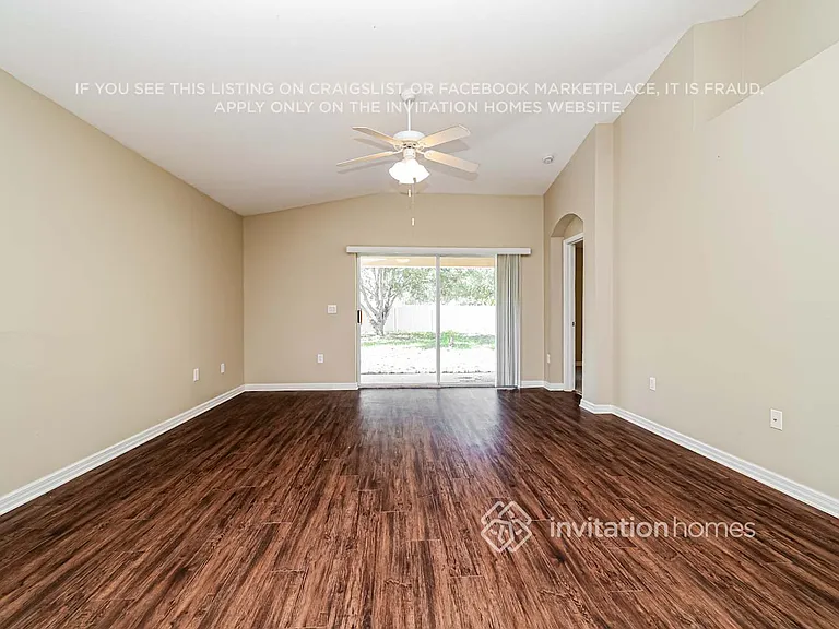 8015 Alamosa Wood Ave — Photo 7