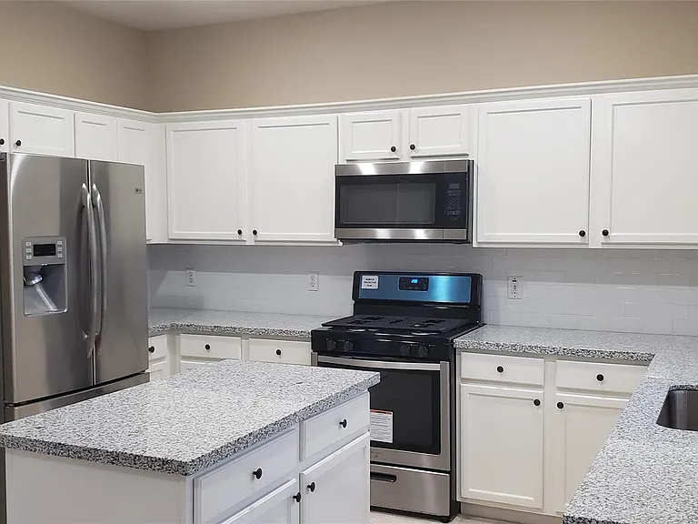3839 Landon Park Dr — Photo 3