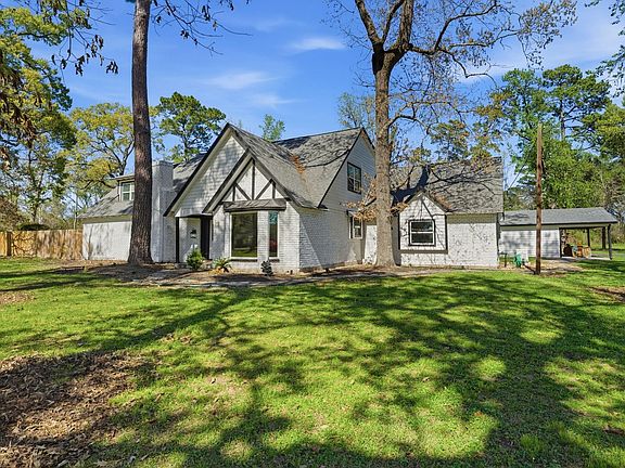 4th image of 8526 Oakwood Dr