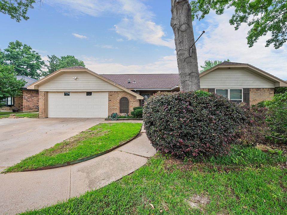 1st image of 4701 Oak Valley Dr