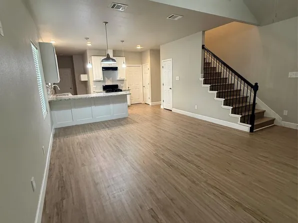 9718 Pelsey, Houston, TX 77029