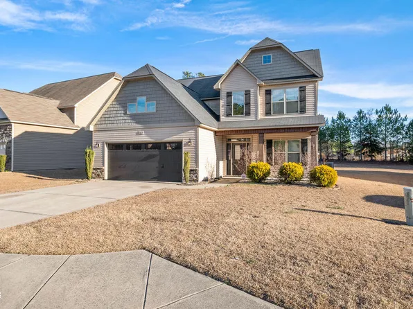 125 Longleaf Pine Way, Sanford, NC 27332