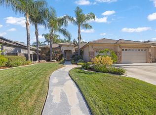 5908 W Robin Ave, Visalia, CA 93291