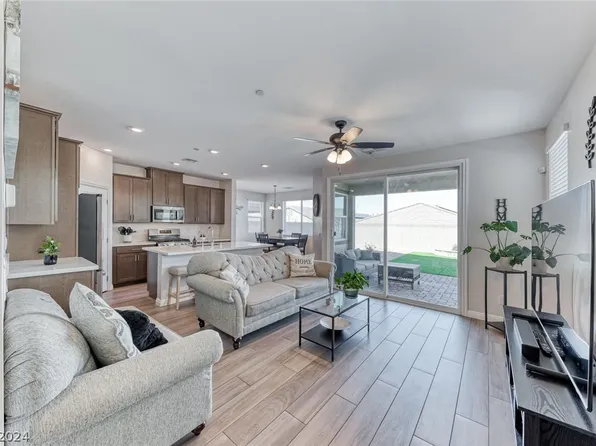 3738 Rosy Carina Pl, Henderson, NV 89052