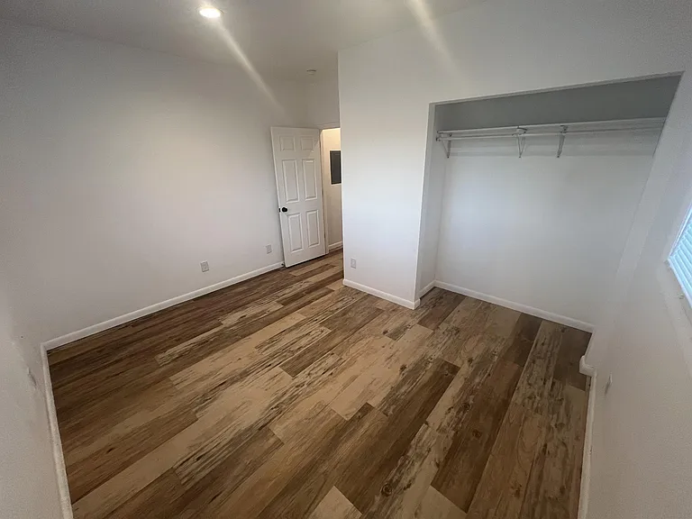 151 Northside Dr — Photo 19