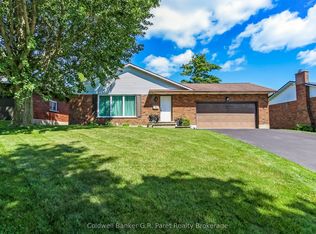 28 Woodcock Dr, Tillsonburg, ON N4G4M2