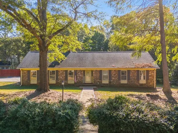 656 Perrin Dr, Spartanburg, SC 29307